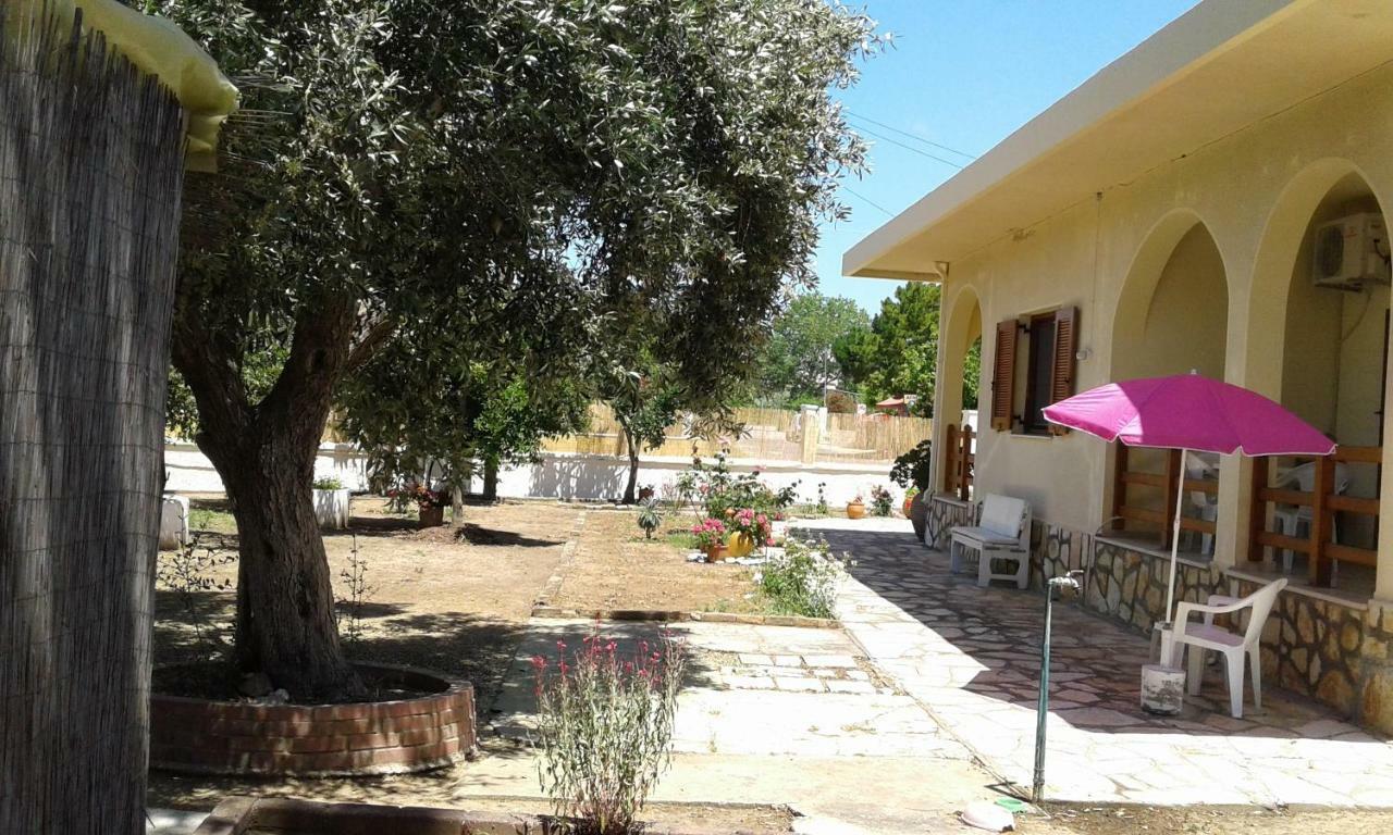 Lemon Garden Villa Agios Georgios  Exterior photo